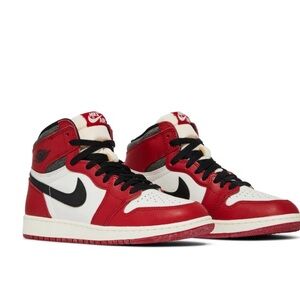 2022
Air Jordan 1 Retro High OG GS 'Chicago Lost & Found'